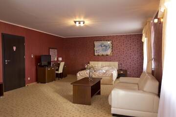 Фото номера Апартаменты Отель Hotel TiM г. Cekanowo 3